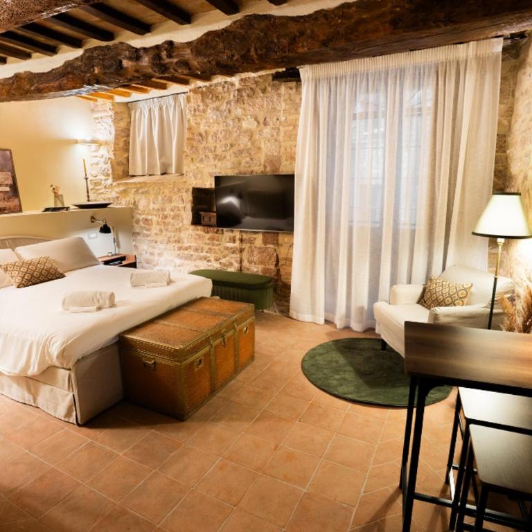 Calende di Maggio 2 minutes from Parking & Basilica - Appartamento - 12
