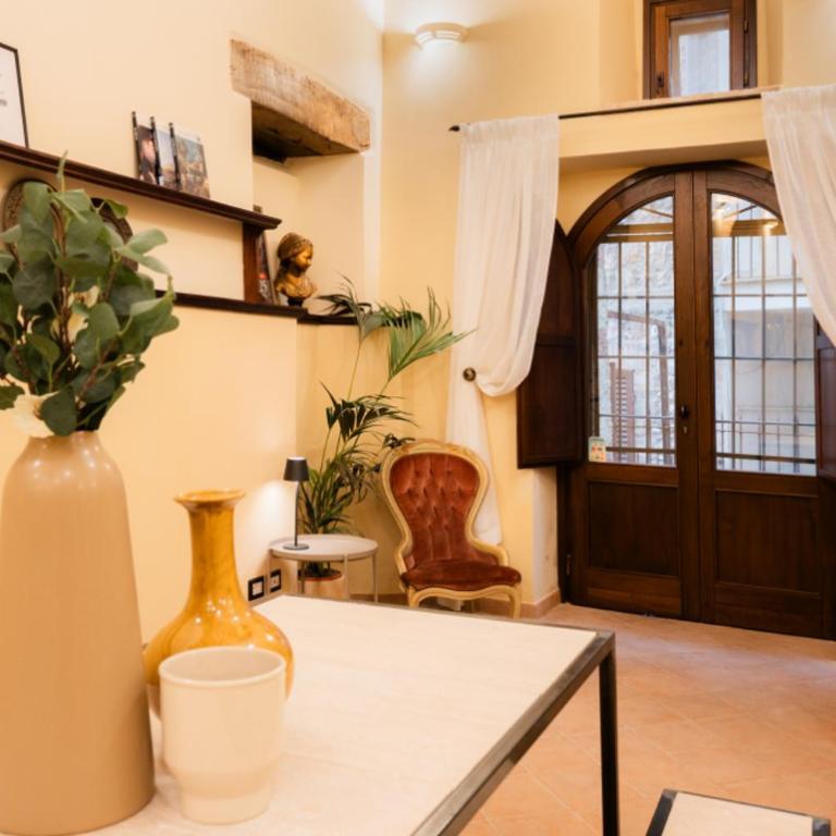 Calende di Maggio 2 minutes from Parking & Basilica - Appartamento - 19
