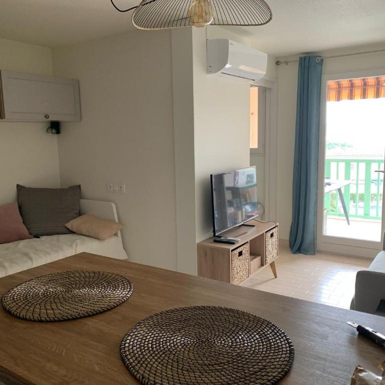 Studio climatisé avec une vue mer panoramique sur la baie d'Agay - Appartement 1 Chambre - 6