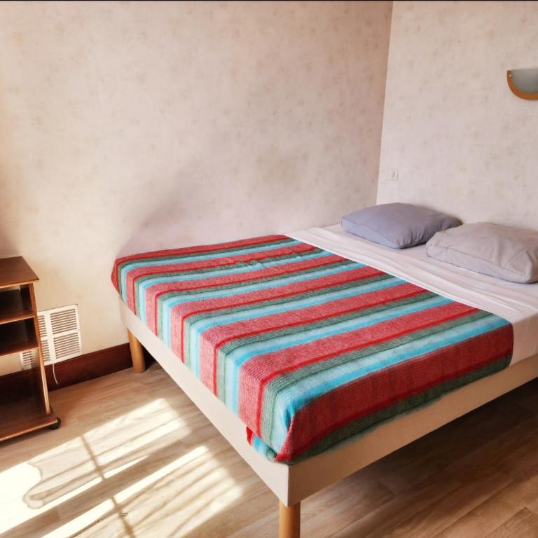 Chambre chez Marie et Didier 1 minute à pied du sanctuaire de Lourdes - Chambre Double Supérieure - 2