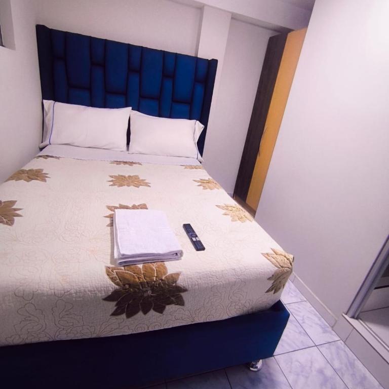 Silva House Cusco - Habitación con cama grande - 7