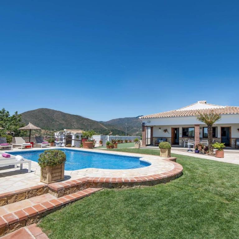Villa Algazara by Villa Plus - Villa - 20