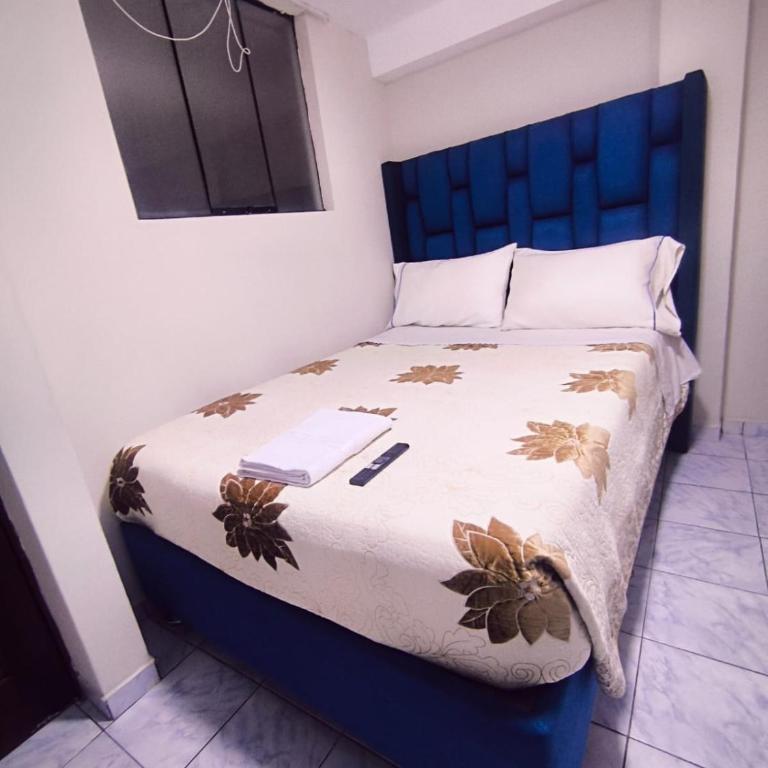 Silva House Cusco - Habitación con cama grande - 9