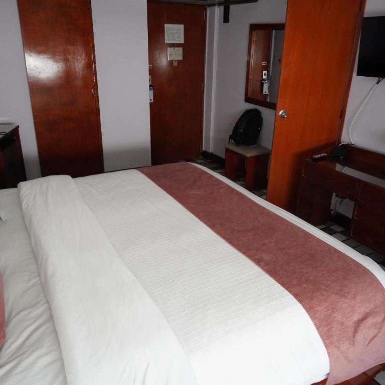 Hotel Bahia Cartagena - Standard Double Room - 7