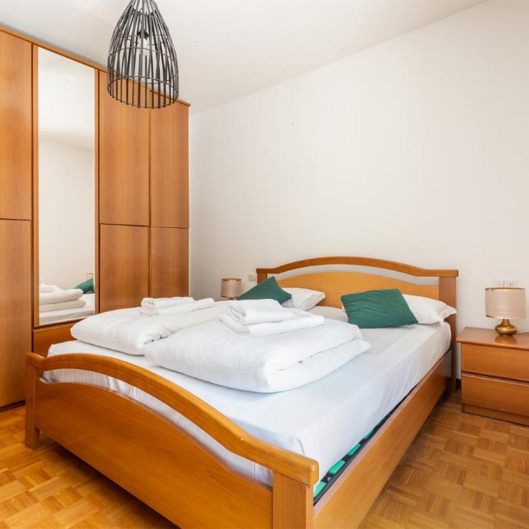 Casa Giorgio - Sunny Balcony - Appartamento con 2 Camere da Letto e Terrazza - 2