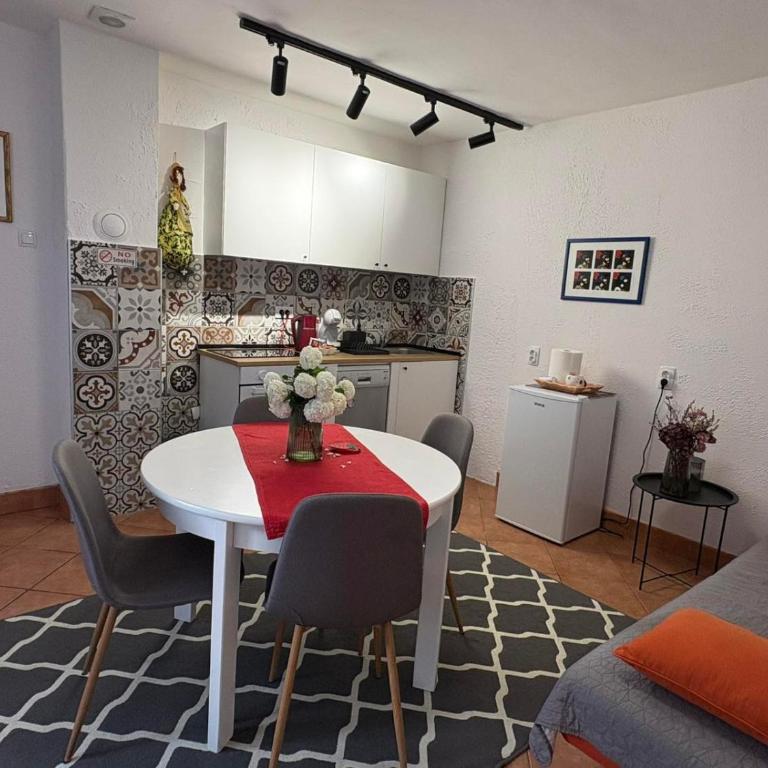 Stepa apartman - Apartman sa 1 Spavaćom Sobom - 2