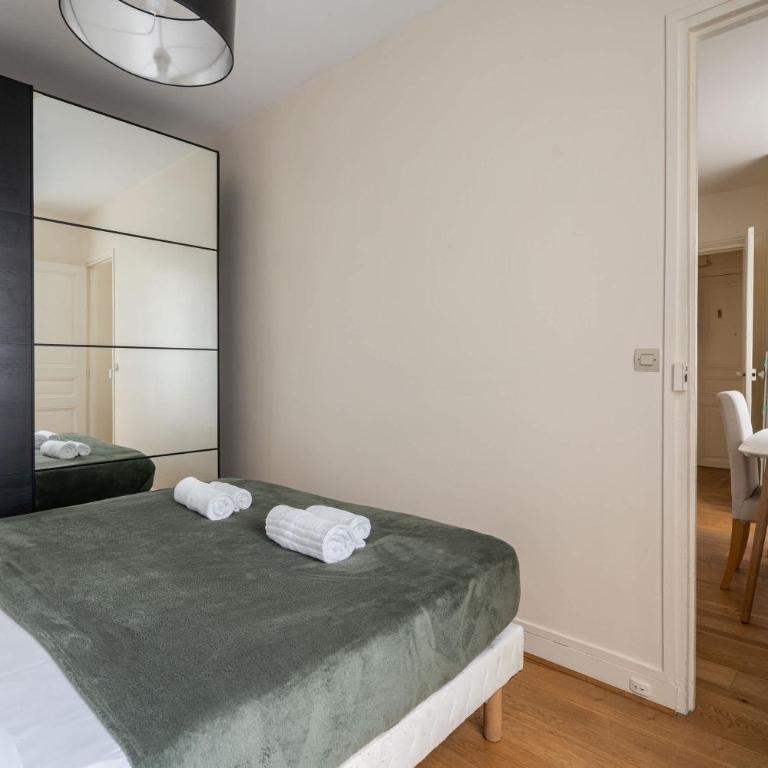 Elegant appartement proche de la Tour Eiffel - Appartement - 6