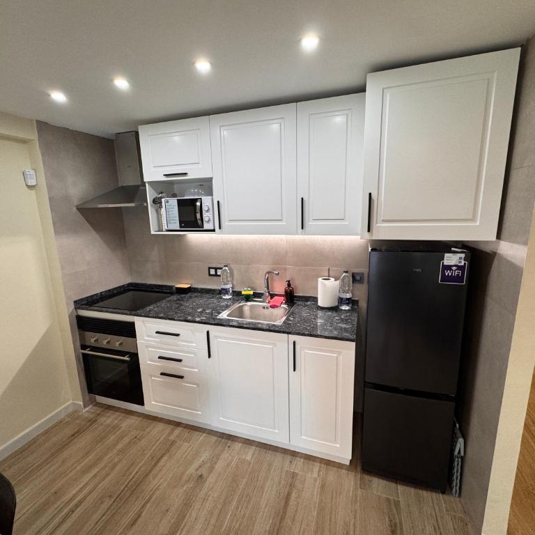 Apartamento a 3 min de la playa - Casa Márquez TAC - Apartamento de 3 dormitorios con balcón - 26