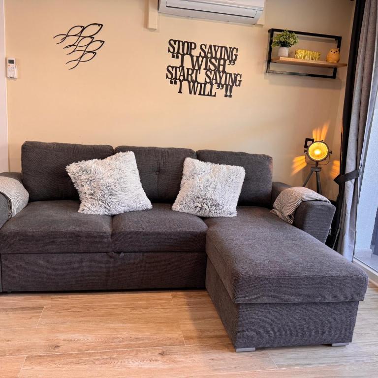 Apartamento a 3 min de la playa - Casa Márquez TAC - Apartamento de 3 dormitorios con balcón - 56