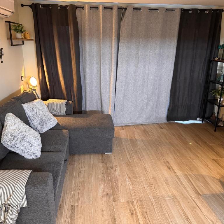 Apartamento a 3 min de la playa - Casa Márquez TAC - Apartamento de 3 dormitorios con balcón - 58
