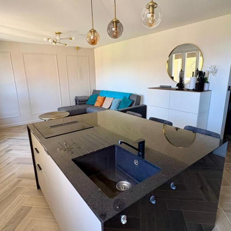 Appartement 2 chambres, climatisé, 450m de la mer, 150m du centre St Aygulf - Appartamento con 2 Camere da Letto, Terrazza e Vista Mare - 7