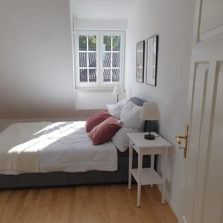 Moderne Dachgeschosswohnung in exklusiver Villa - Appartamento con 3 Camere da Letto - 20