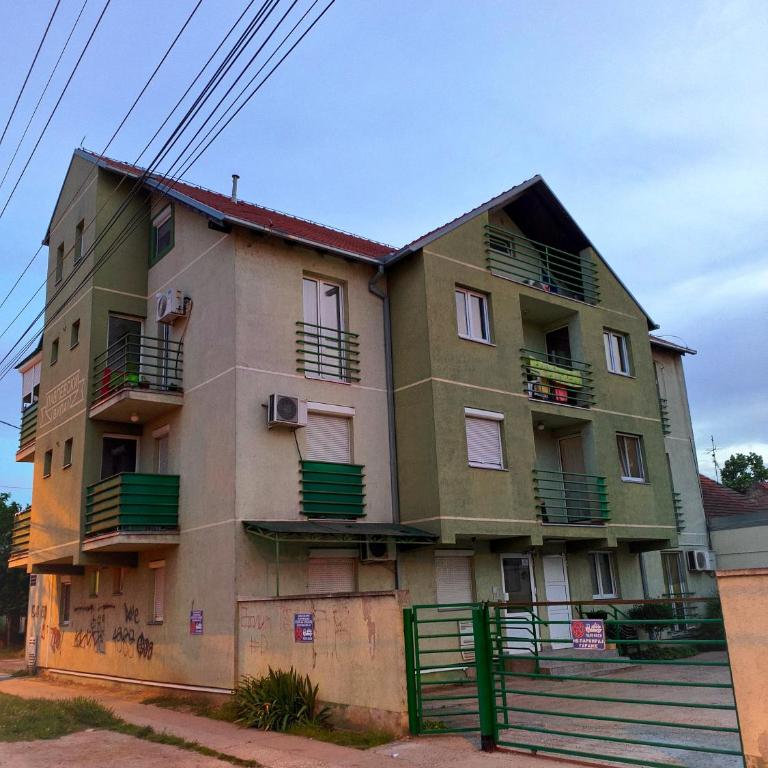 Zoki Retreat - Two-Bedroom Apartment - 19