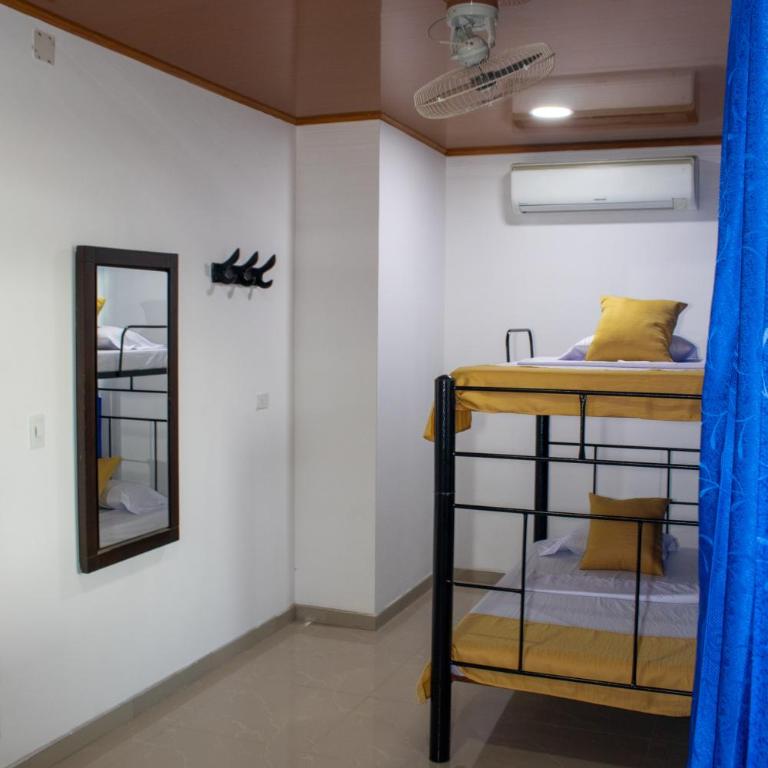 Hotel Perla Azul Girardot - Family Room - 3