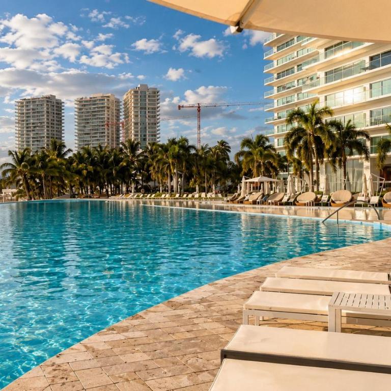 Peninsula Puerto Vallarta - Apartment with Sea View - 2
