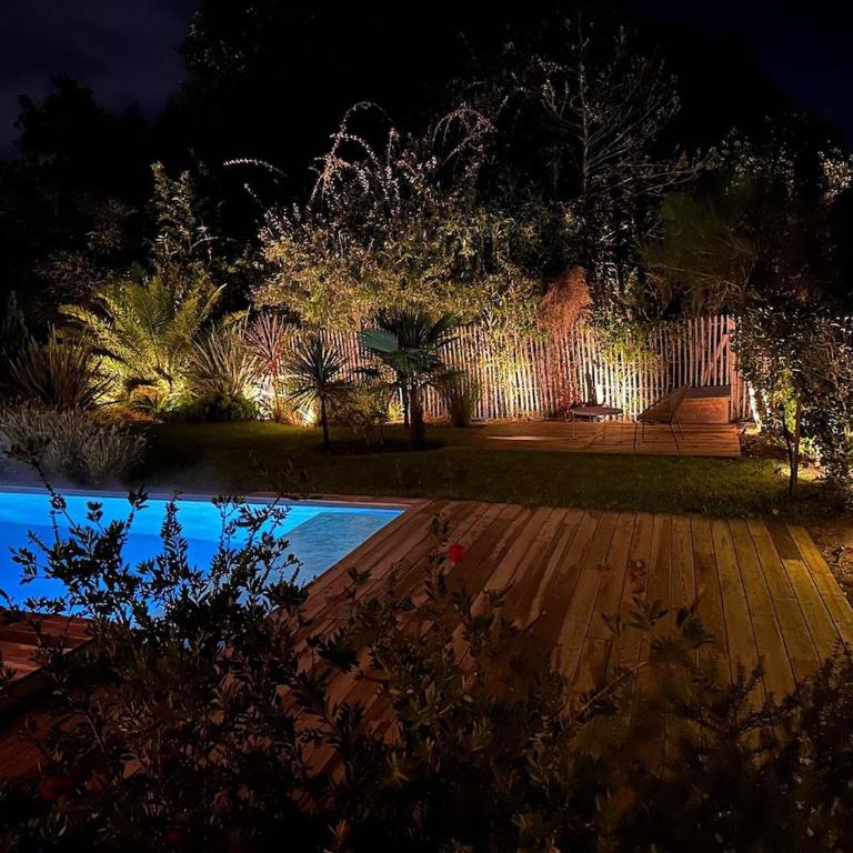 Hossegor Capbreton centre villa 14 personnes piscine chauffée - Six-Bedroom House - 10