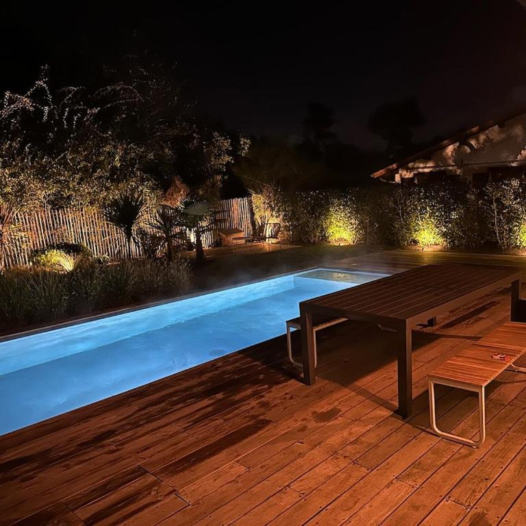 Hossegor Capbreton centre villa 14 personnes piscine chauffée - Six-Bedroom House - 41