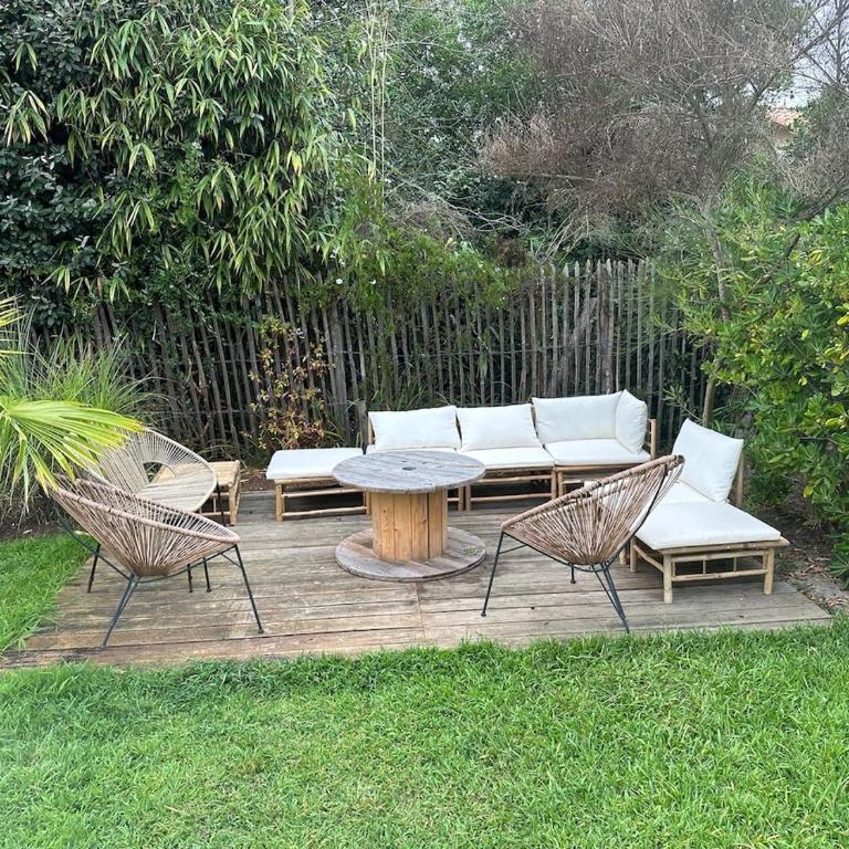 Hossegor Capbreton centre villa 14 personnes piscine chauffée - Six-Bedroom House - 43