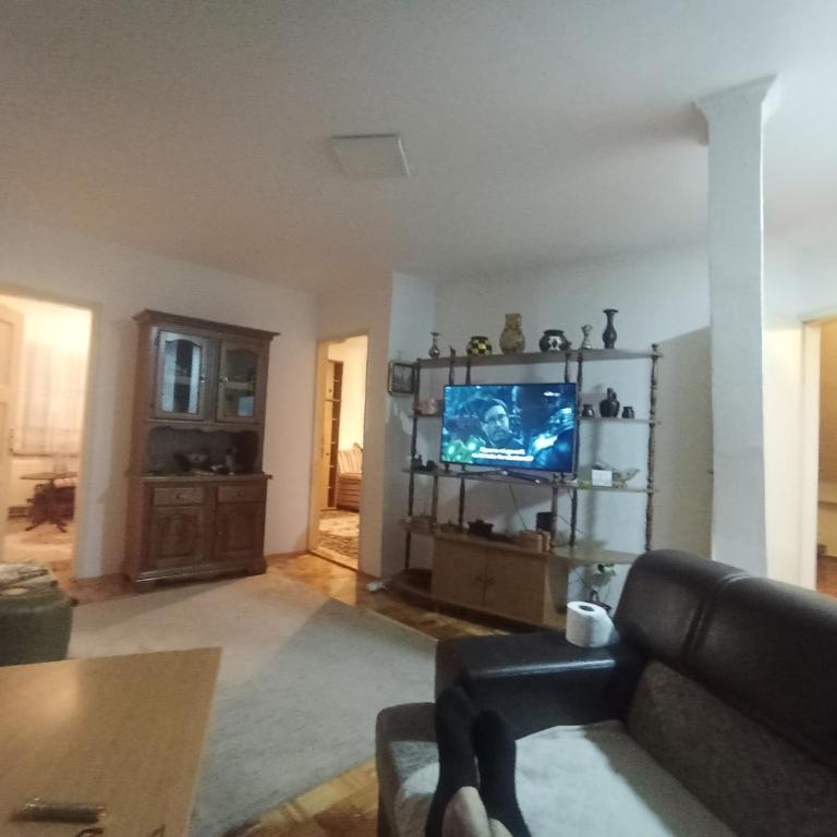 room, appartmant, 4 badroom appartman, sarajevo - Four-Bedroom Standard Apartment - 6