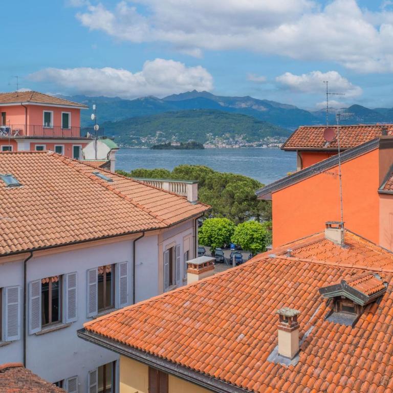 Lakeview Attico Saini / Centro Storico Stresa - Appartamento con 1 Camera da Letto - 50