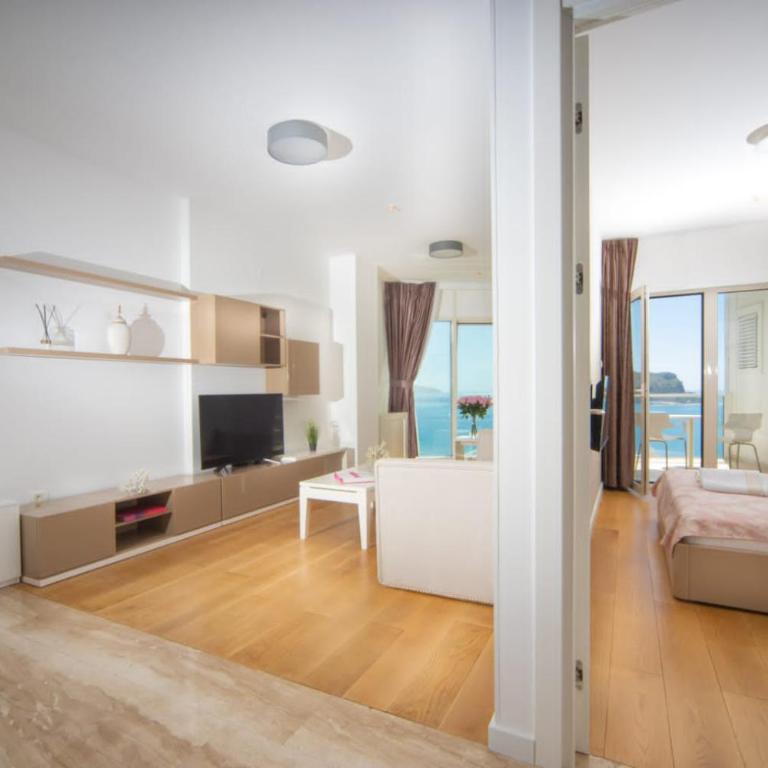 Tre canne sea view flat with parking & pool - Apartment mit 1 Schlafzimmer - 10