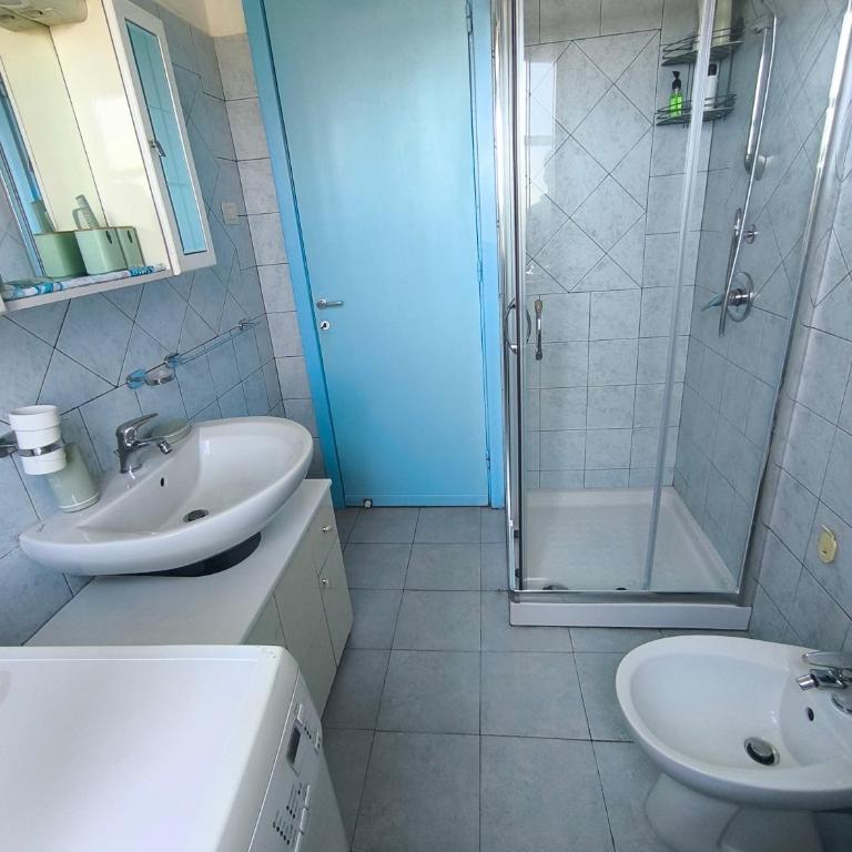 Cerulean Harbour HOUSE - WiFi, AC, 5 minutes from the Beach, Parking, Terrace, Air Conditioning - Appartamento con 3 Camere da Letto e con Vista Porto - 8