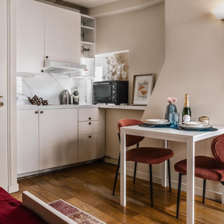 Beautiful cosy flat in Saint Germain des prés - G21B - One-Bedroom Apartment - 3