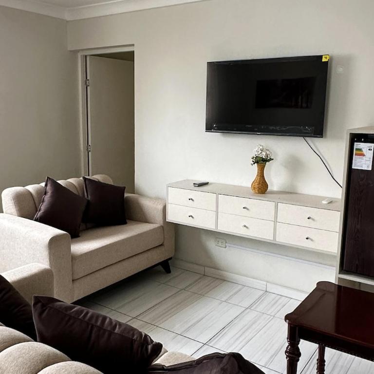 Edificio Santa Cruz - Two-Bedroom Apartment - 8