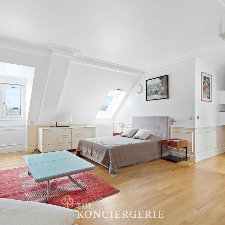 Vue extraordinaire with A-C - Rue de Rennes - Appartement - 4
