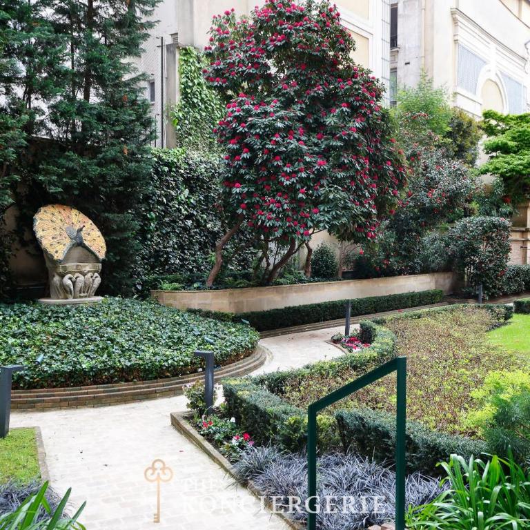 Vue extraordinaire with A-C - Rue de Rennes - Appartement - 12