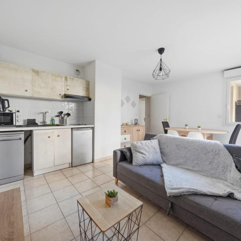 Appartement avec grande terrasse Emplacement central, calme et recherché à Montpellier - Apartment mit 1 Schlafzimmer - 1
