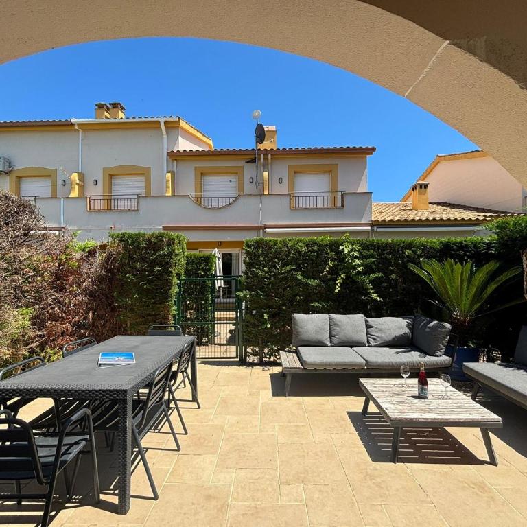 ¡Casa encantadora con piscina y cerca de la playa en L'Estartit! - ES-323-55 - Vacation Home - 25
