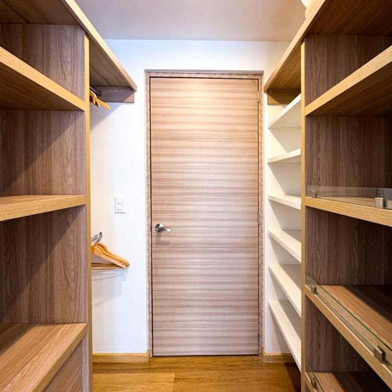 Spacious and bright 3-bedroom apartment in Roma Norte - Three-Bedroom Apartment - 11