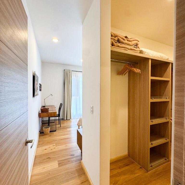 Spacious and bright 3-bedroom apartment in Roma Norte - Three-Bedroom Apartment - 25