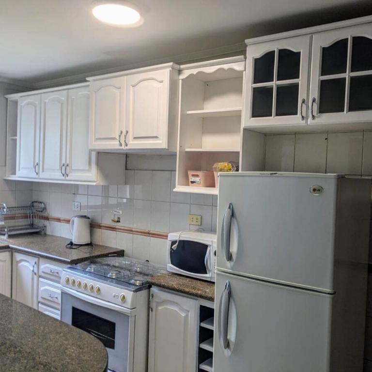 Comfortable and Accessible Equipetrol Norte Apartment - Two-Bedroom Apartment - 19