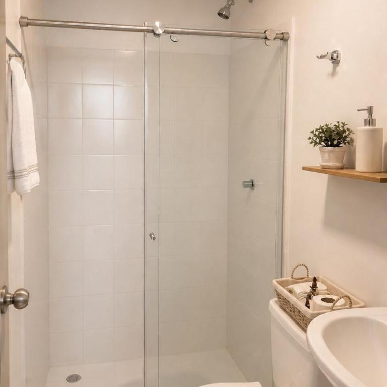Moderno Apto cerca al Aeropuerto & centro histórico - Three-Bedroom Apartment with View - 11