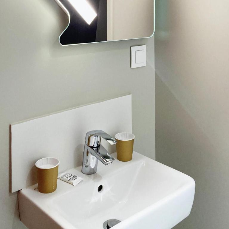 ibis budget Rouen Centre Rive Gauche - Chambre Double Standard avec Lit Escamotable - 2