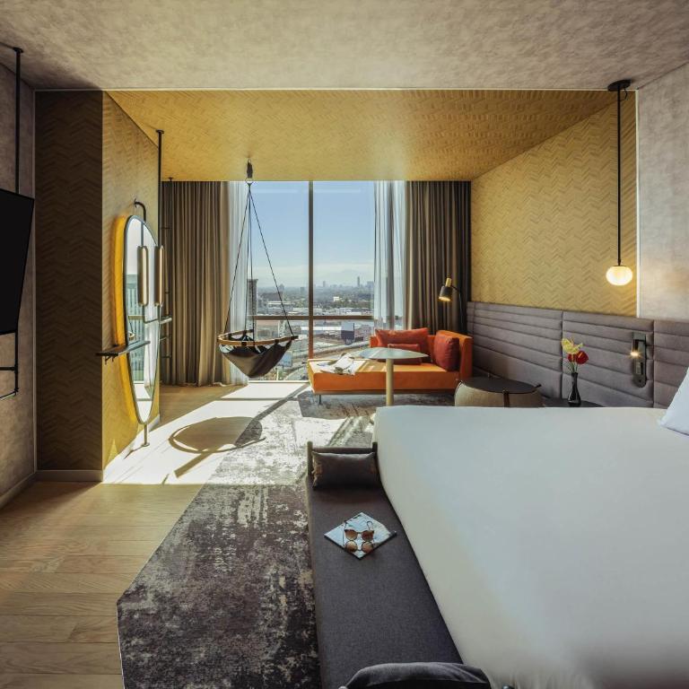 Novotel Mexico City Toreo - Superior King Suite - 1