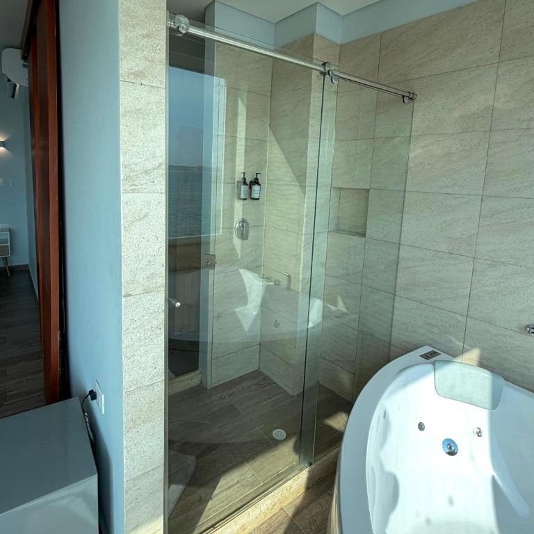 Hotel Caribbean Cartagena - Double Room with Spa Bath - 2