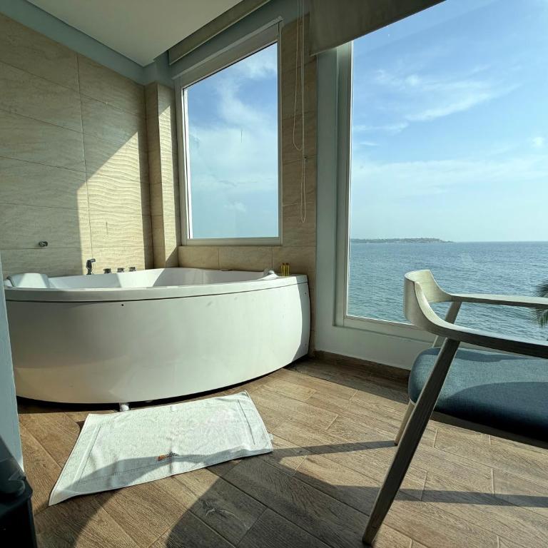 Hotel Caribbean Cartagena - Double Room with Spa Bath - 17