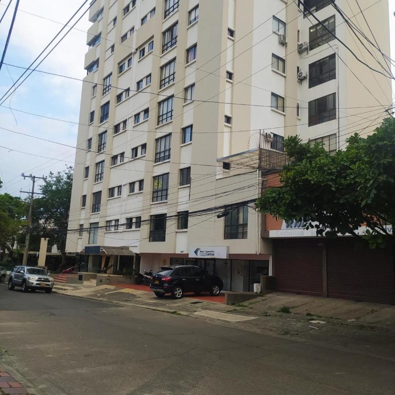 Apartaestudio zona norte Chipichape - Apartamento de 1 dormitorio - 9