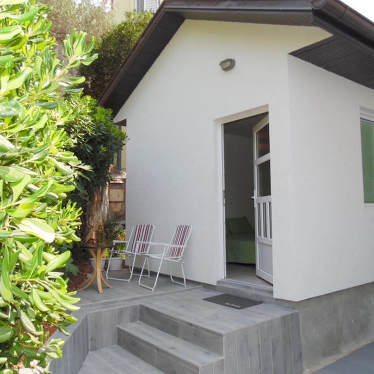 Apartments Mandarina Garden - Studio s Pogledom na Vrt - 8