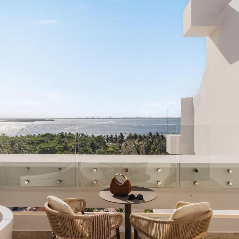 Paradisus by Meliá Cancún -All Inclusive - Premium Two Bedroom - Master Suite - 5