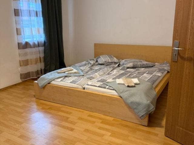 Thomas - Appartamento con 2 Camere da Letto - 2