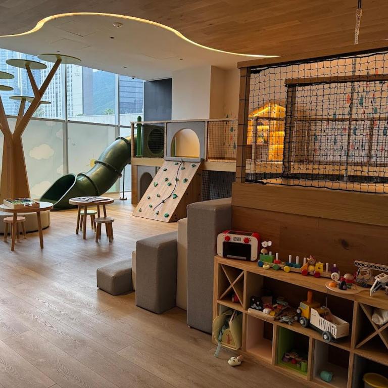 Chic Apartment in Vitant - Two-Bedroom Apartment - 3