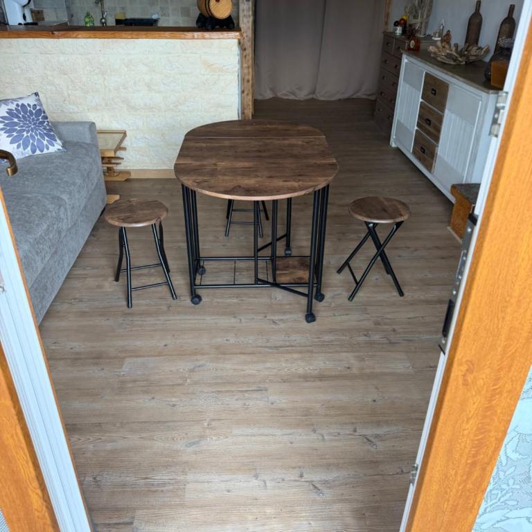 Studio avec cheminée et jardin - Appartement 1 Chambre - 11