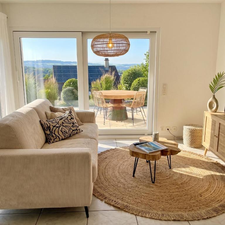 Boho appartement dans villa à Grandson - Deluxe Apartment mit 1 Schlafzimmer und Gartenblick - 1