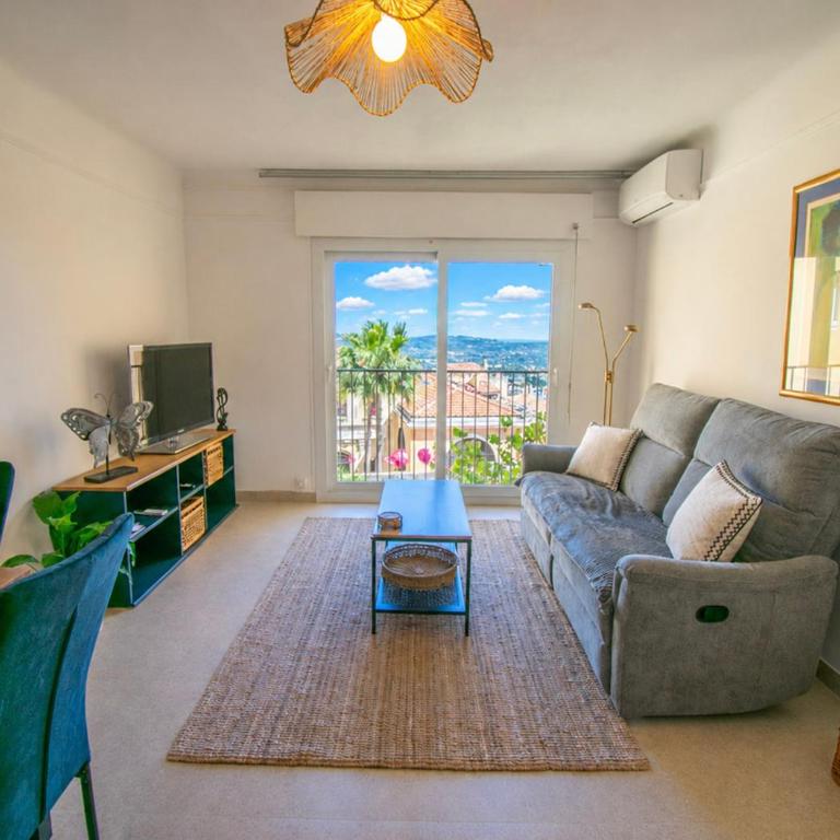 Grasse centre vue mer, clim, 2 pas des parfumeries - Appartement 2 Chambres - 1