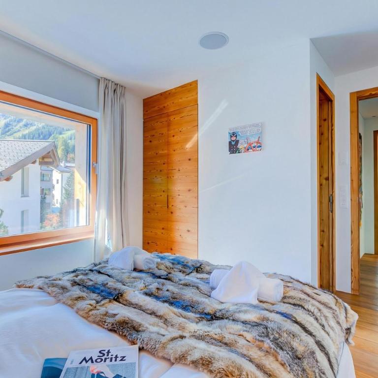 Boutique Chalet Moritz for 12 with Sauna - Deluxe Villa - 24