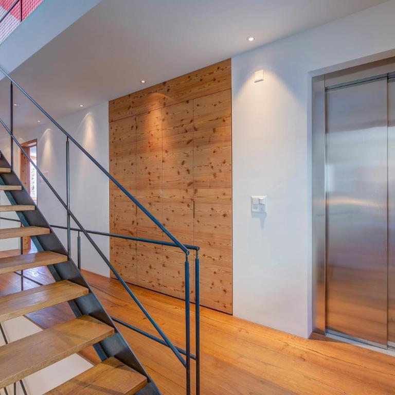 Boutique Chalet Moritz for 12 with Sauna - Deluxe Villa - 39